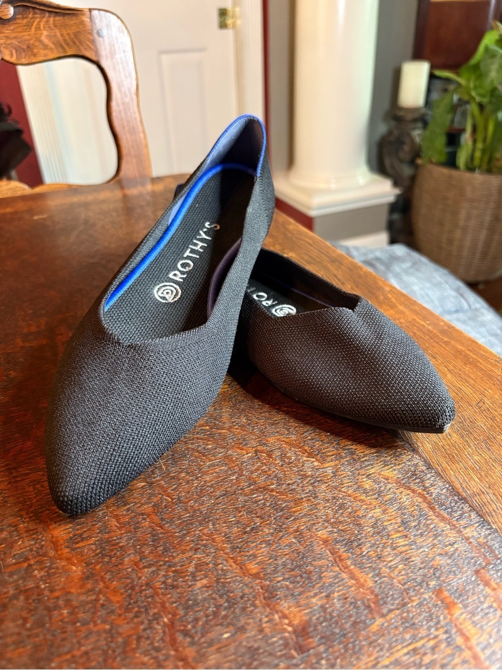 Rothy’s The Point | Classic Black Pointed-Toe Flats | Size 8